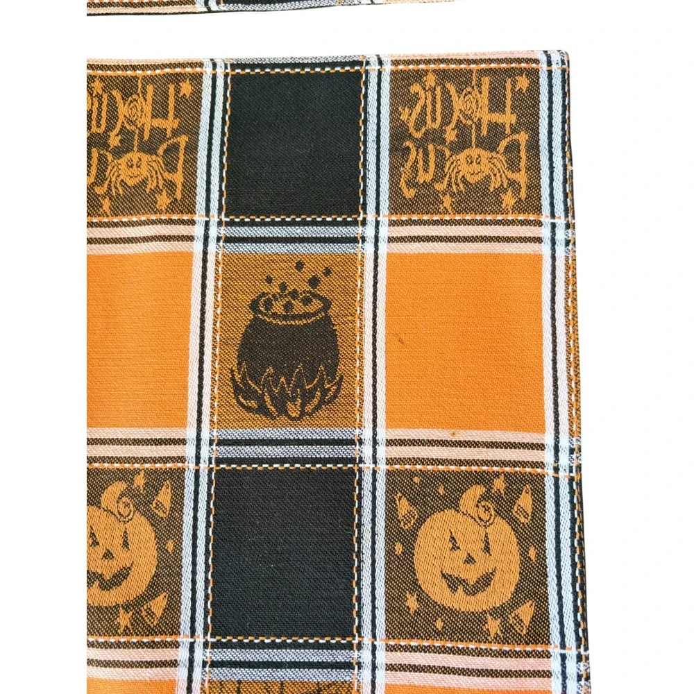 Halloween placemats set